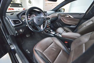 Infiniti QX30