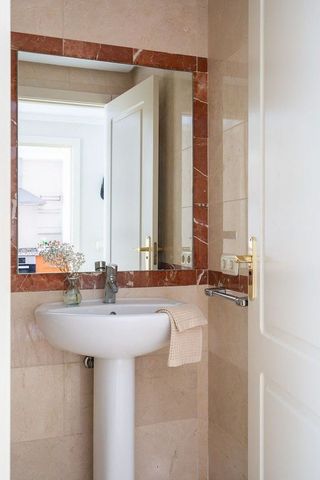 Piso en venta en Nueva Andalucía centro en Marbella