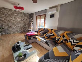 Piso en venta en San Adrián