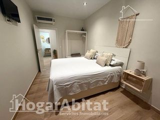 Piso en venta en La Malva-rosa en Valencia