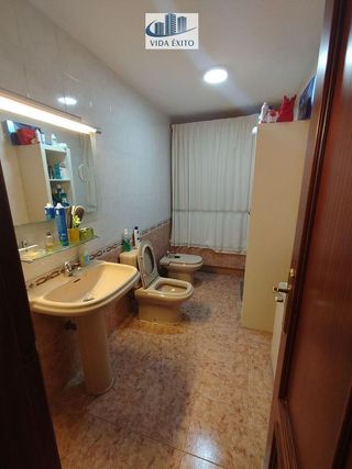 Piso en venta en Ctra. Circunvalación - La Magdalena en Jaén