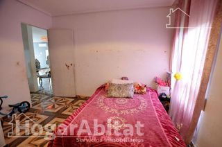 Piso en venta en Juan XXIII en Alicante