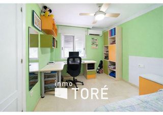 Piso en venta en Cerrado Calderón - El Morlaco en Málaga