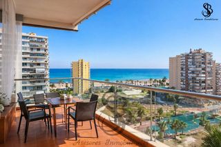 Ático en venta en Playa de San Juan en Alicante