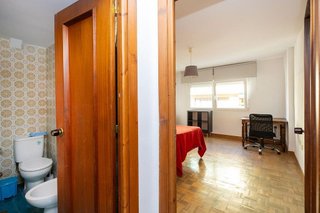 Piso en venta en Pajaritos - Plaza de Toros en Granada
