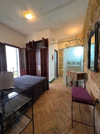 Piso en venta en Carmona
