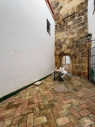 Piso en venta en Carmona