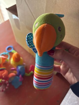 Juguetes para coche de bebé