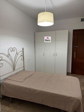 Piso en venta en Santa Rosa - Valdeolleros en Córdoba