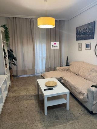 Piso en venta en Santa Rosa - Valdeolleros en Córdoba