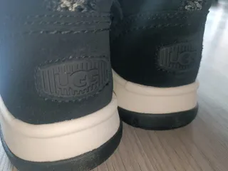 Botas UGG Negras Talla 36