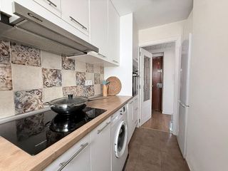 Piso en venta en La Malva-rosa en Valencia