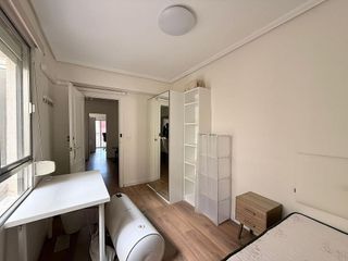 Piso en venta en La Malva-rosa en Valencia