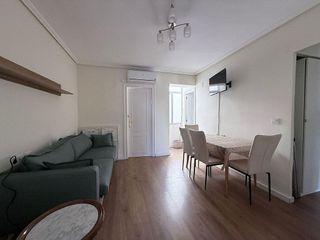 Piso en venta en La Malva-rosa en Valencia