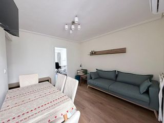 Piso en venta en La Malva-rosa en Valencia