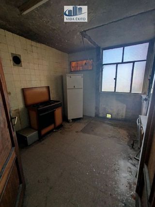 Piso en venta en Linares