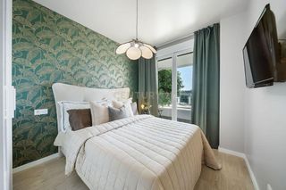 Piso en venta en Nueva Andalucía centro en Marbella