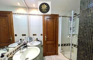 Piso en venta en Linares