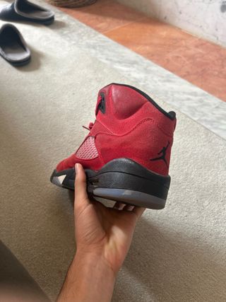 Zapatillas deportivas Rojas Talla 44- Solo 4 Usos