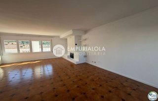 Piso en venta en Centre en Roses