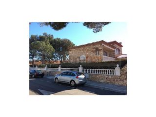 Chalet en venta en L' Hospitalet de l'Infant en Vandellòs i l'Hospitalet de l'Infant