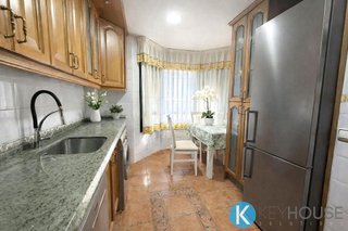 Casa adosada en venta en Montserrat - Parque Empresarial en San Fernando de Henares