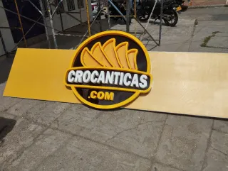 Diseñó fabricación avisos  Instalación