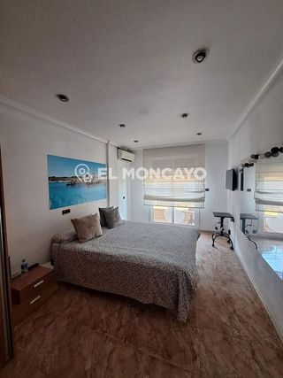 Casa adosada en venta en Catral