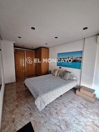 Casa adosada en venta en Catral