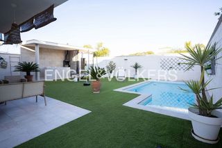 Chalet en venta en Oromana en Alcalá de Guadaira
