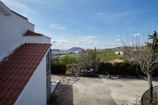 Chalet en venta en Alcaudete