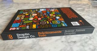 Prácticamente todo. Draplin Design Co.