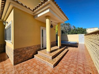 Chalet en venta en San Fulgencio