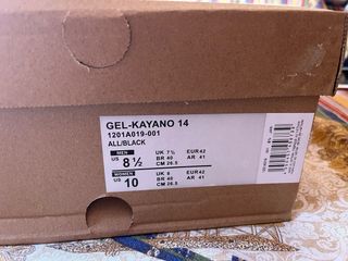 Asics Gel Kayano 14 Talla 42 Negras