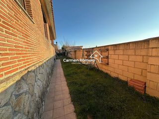 Chalet en venta en Villamayor