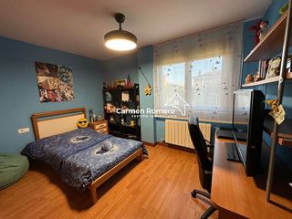 Chalet en venta en Villamayor