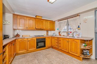 Casa adosada en venta en Loja