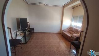 Casa adosada en venta en Linares