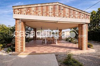 Chalet en venta en Dolores