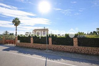 Chalet en venta en Dolores