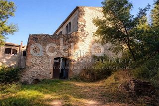 Chalet en venta en Gelida