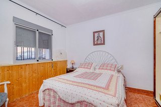Casa adosada en venta en Alhendín