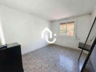 Piso en venta en Santa Rosa - Can Mariner en Santa Coloma de Gramanet
