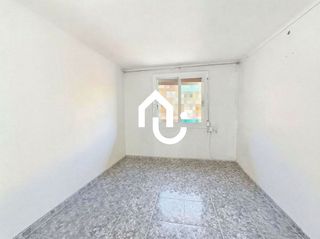 Piso en venta en Santa Rosa - Can Mariner en Santa Coloma de Gramanet