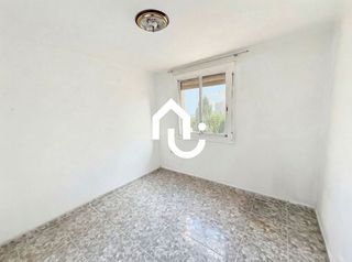Piso en venta en Santa Rosa - Can Mariner en Santa Coloma de Gramanet