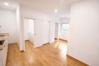 Piso en venta en El Raval - Safaretjos en Santa Coloma de Gramanet