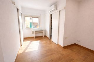 Piso en venta en El Raval - Safaretjos en Santa Coloma de Gramanet