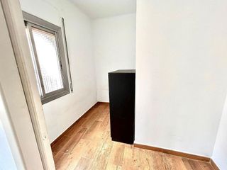 Piso en venta en El Raval - Safaretjos en Santa Coloma de Gramanet
