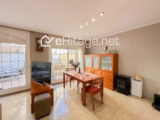 Casa adosada en venta en Canet de Mar