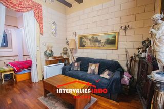 Piso en venta en El Raval en Barcelona